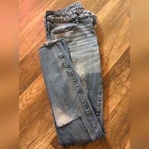 American Eagle skinny jeans